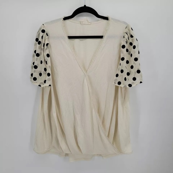 Flower & Feather Women’s faux wrap blouse - Picture 1 of 6
